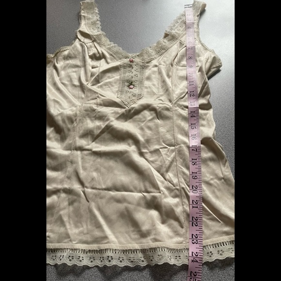 Vintage Gay Lure Light Beige Camisole Size Medium - Picture 4 of 6